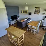 Lovely 1 Bedroom Flat