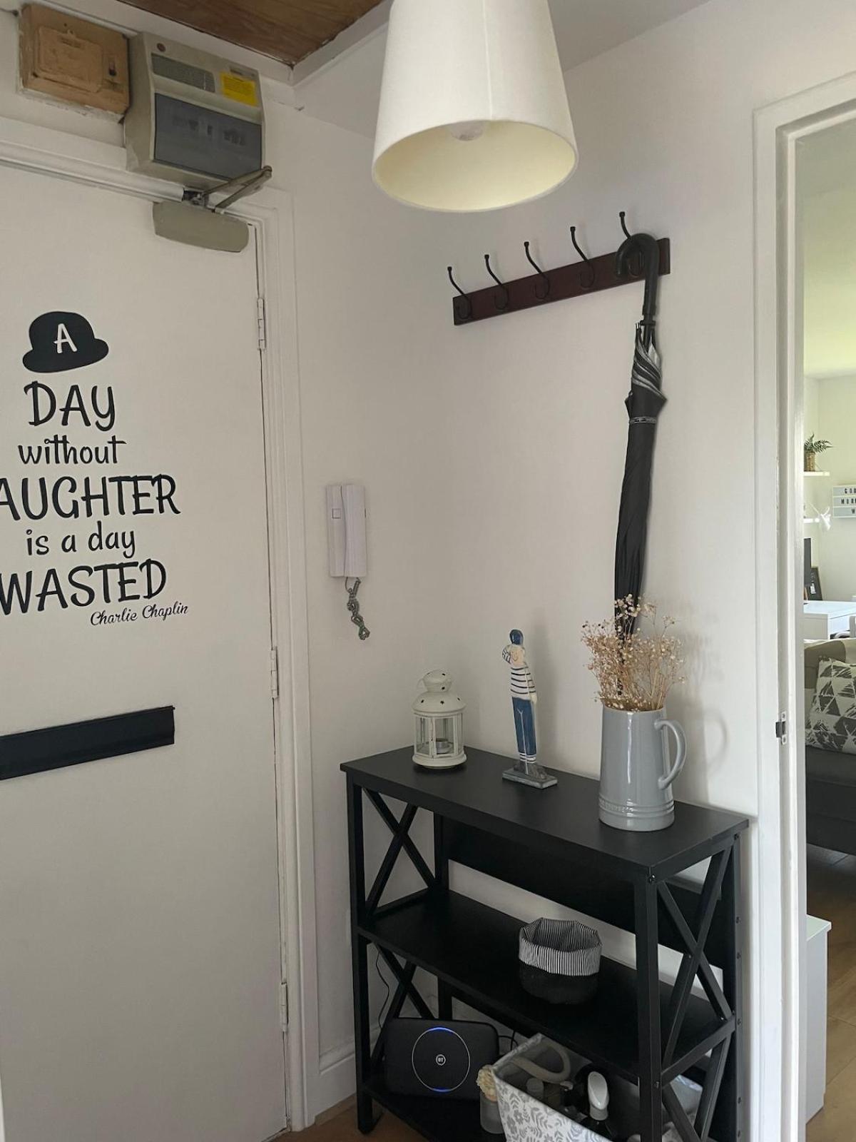 Lovely 1 Bedroom Flat * Londra